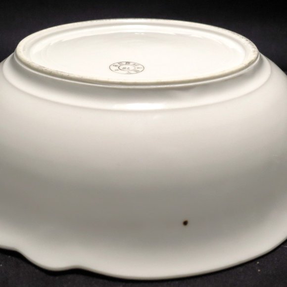 Vegetable Serving Bowl White Water Lilies 8.5 in Germany Signed Genicond - Picture 7 of 8